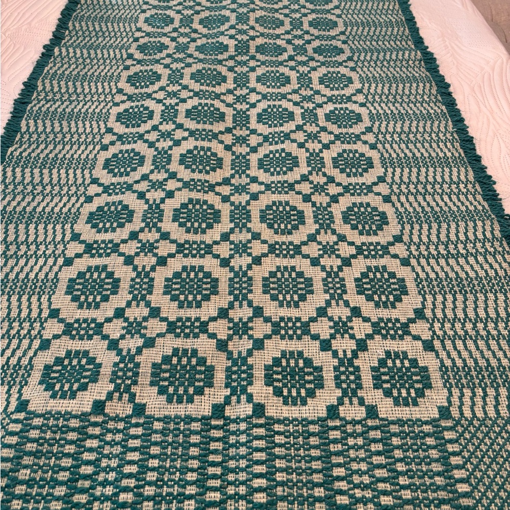Table Runner/Decorative Throw - Handcrafted Holiday Dinnerware